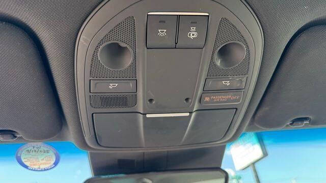 2023 Genesis G70