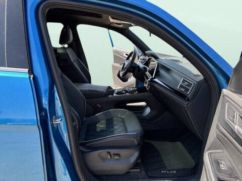 2024 Volkswagen Atlas Cross Sport SEL Premium R-Line 4Motion