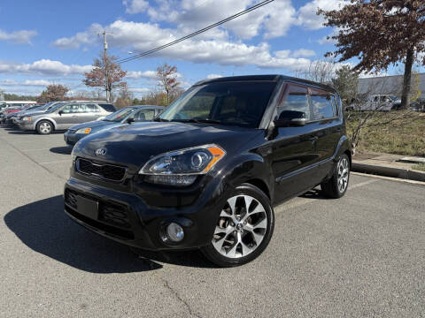 2013 Kia Soul +