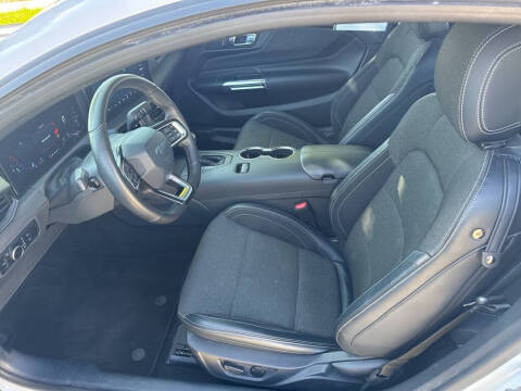 2024 Ford Mustang EcoBoost