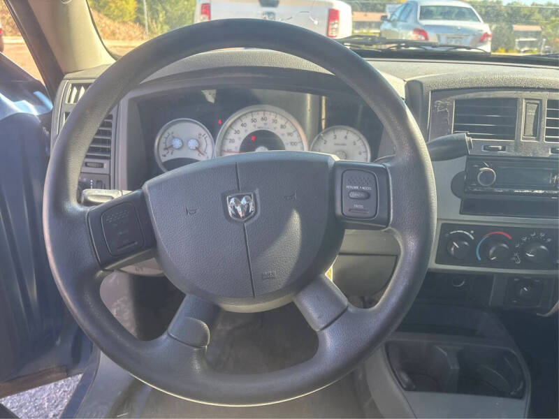 2005 Dodge Dakota SLT