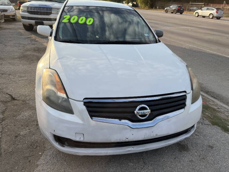 2008 Nissan Altima for sale at SCOTT HARRISON MOTOR CO in Houston TX