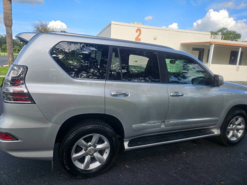 2018 Lexus GX Base photo 34