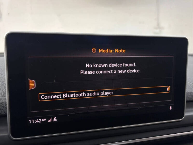 2017 Audi A4 2.0T quattro Premium Plus