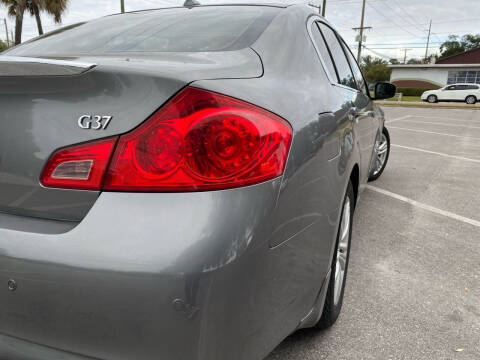 2011 Infiniti G37 Sedan Sport Appearance Edition