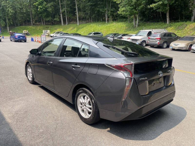 2017 Toyota Prius Four