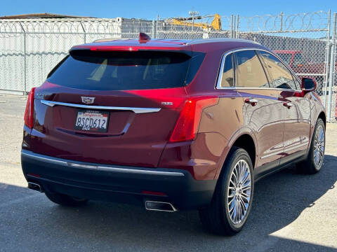2017 Cadillac XT5 Luxury