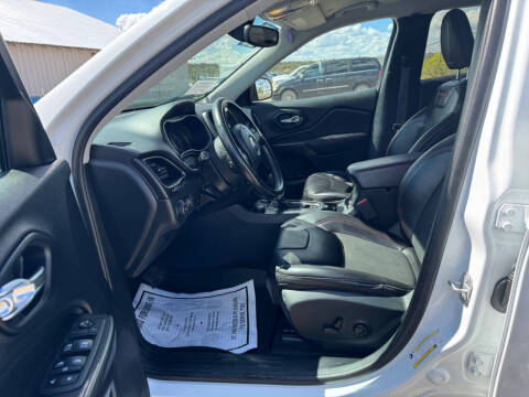 2020 Jeep Cherokee Trailhawk