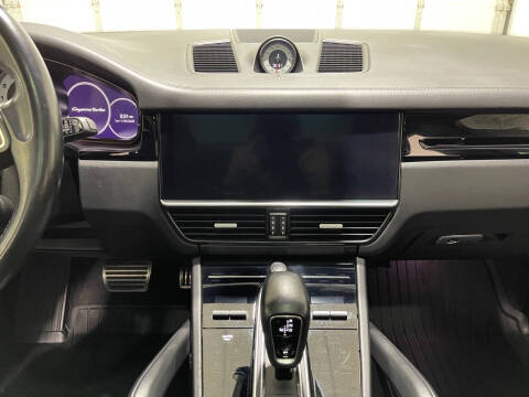 2021 Porsche Cayenne Turbo