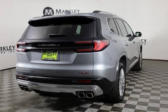 2025 GMC Acadia Denali