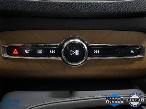 2025 Volvo XC90 B6 Plus Bright Theme 7P