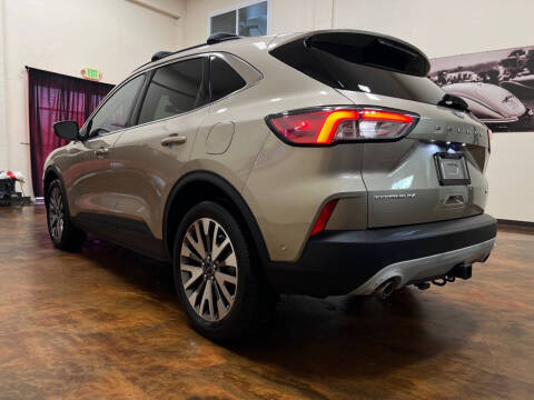 2020 Ford Escape Titanium