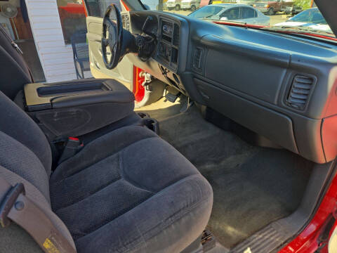 2005 Chevrolet Silverado 1500 LS