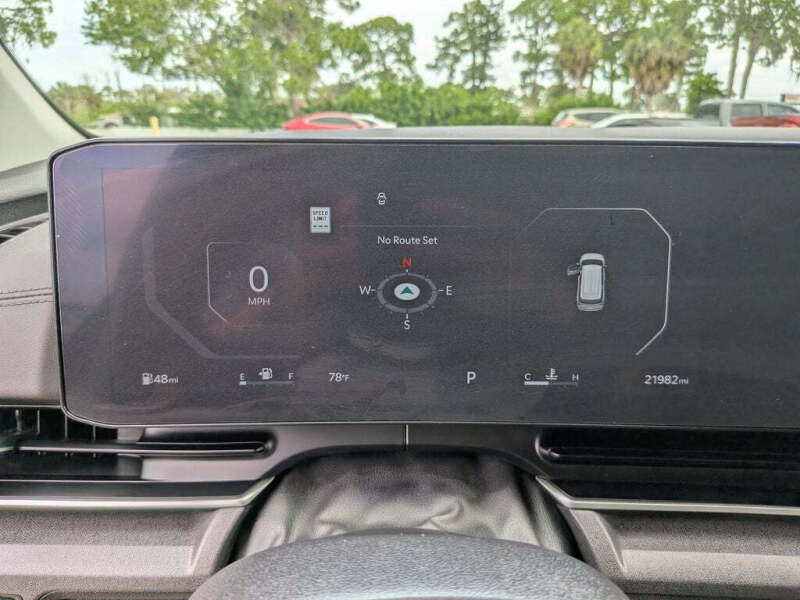 2025 Kia Carnival SX