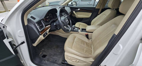 2018 Audi Q5 2.0T quattro Prestige