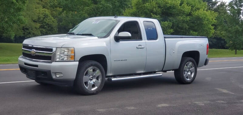 2011 Chevrolet Silverado 1500 for sale at Superior Auto Sales in Miamisburg OH