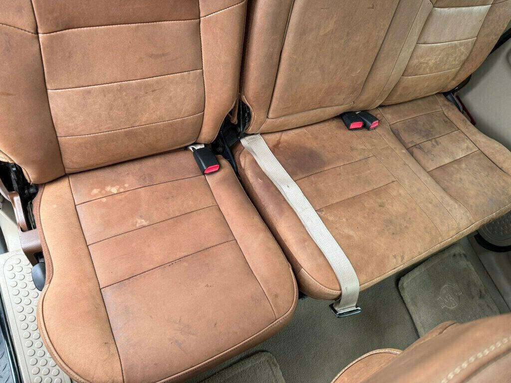 2005 Ford F-350 Super Duty 51