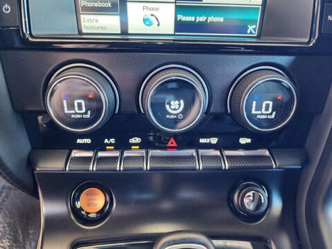 2015 Jaguar F-TYPE V8 S