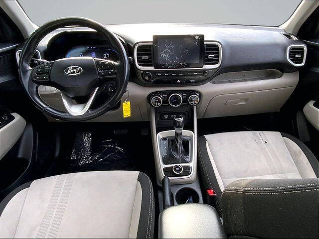2023 Hyundai Venue SEL