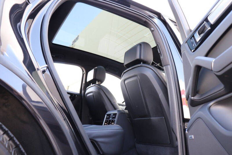 2021 Porsche Cayenne S Coupe