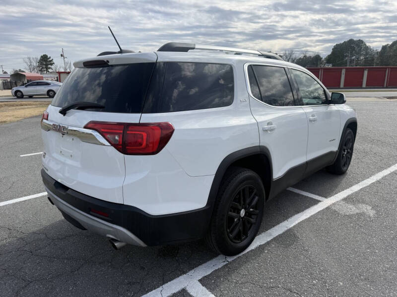 2017 GMC Acadia SLT-1