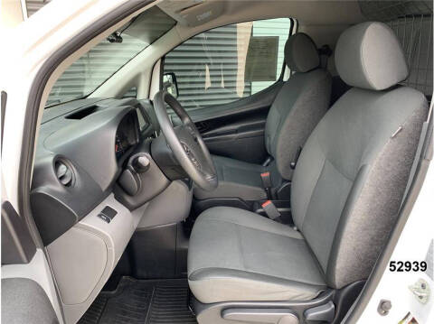 2020 Nissan NV200
