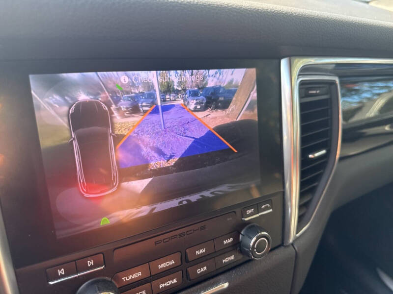 2017 Porsche Macan S