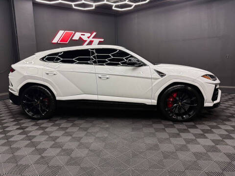 2022 Lamborghini Urus