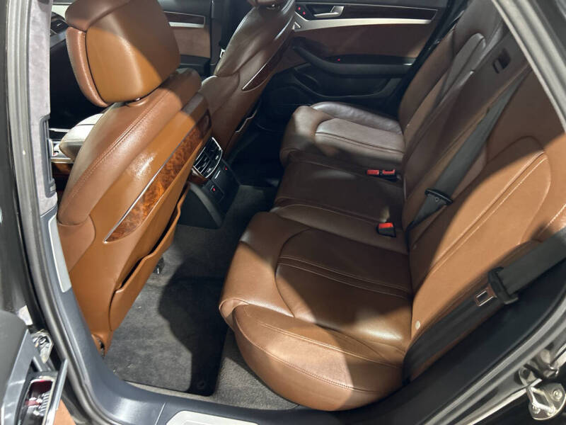 2011 Audi A8 quattro