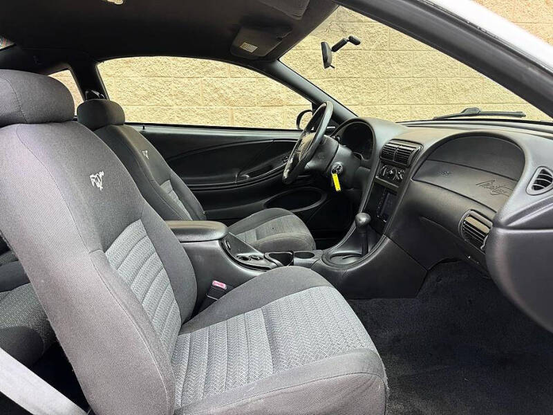 2000 Ford Mustang GT