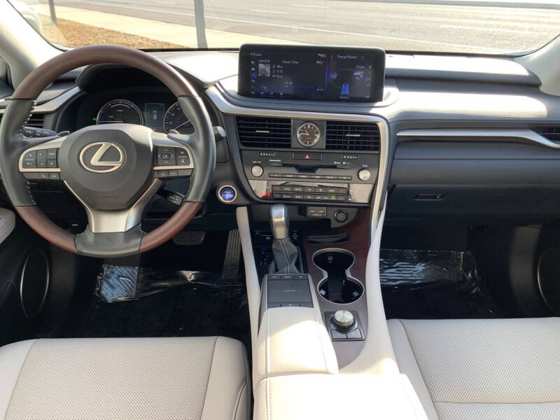 2020 Lexus RX Hybrid 450h photo 9