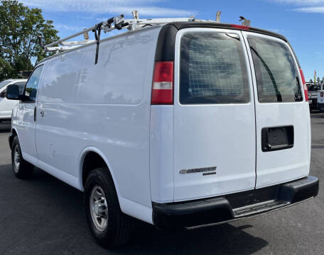 2016 Chevrolet Express 2500