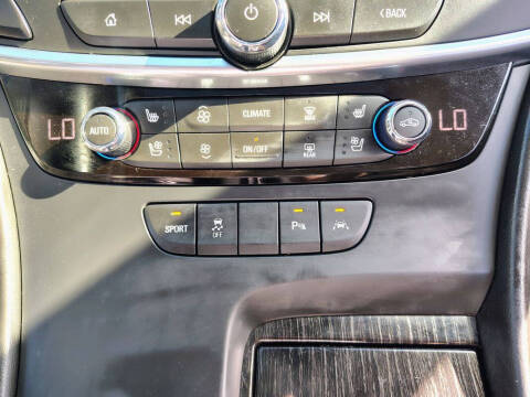 2017 Buick LaCrosse Premium