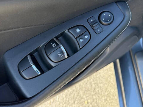 2020 Nissan Maxima Platinum