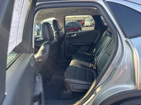 2021 Ford Escape SEL