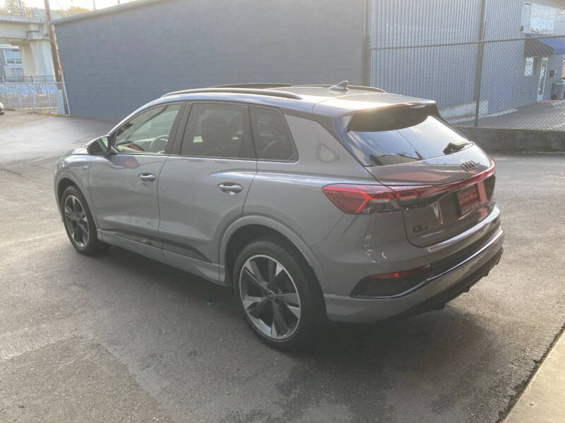 2023 Audi Q4 e-tron quattro Premium Plus 50