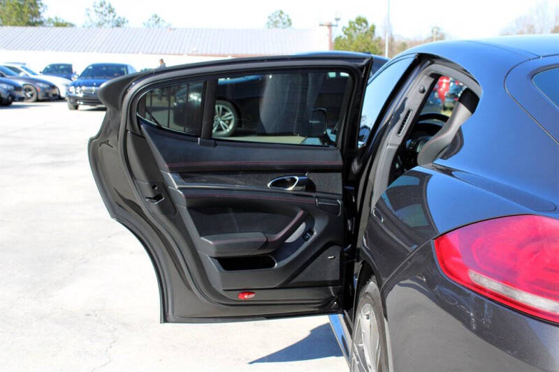 2015 Porsche Panamera GTS