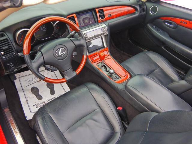 2004 Lexus SC 430
