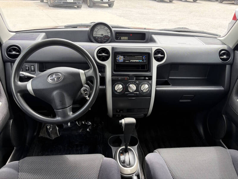 2005 Scion xB