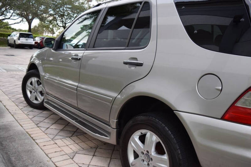 2005 Mercedes-Benz M-Class ML 350