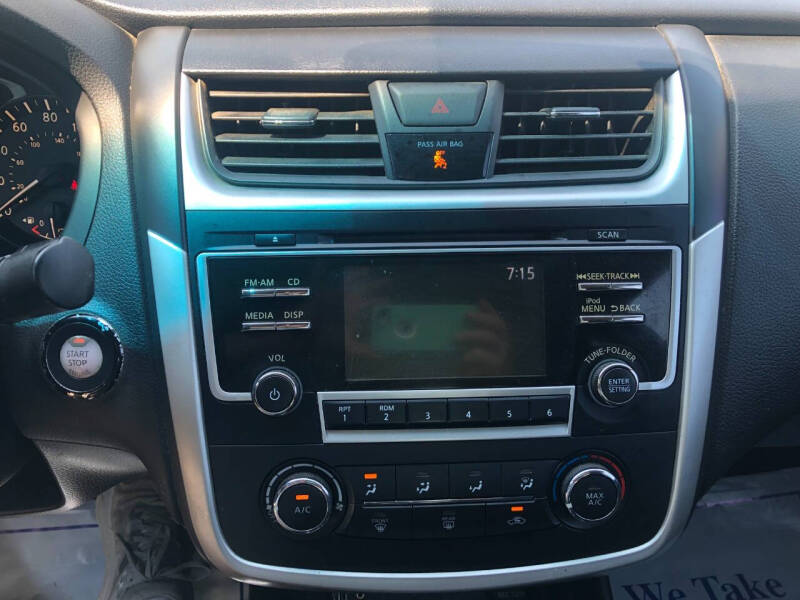2017 Nissan Altima 2.5 SR