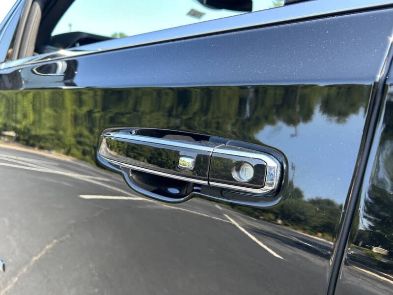 2025 GMC Yukon XL Elevation