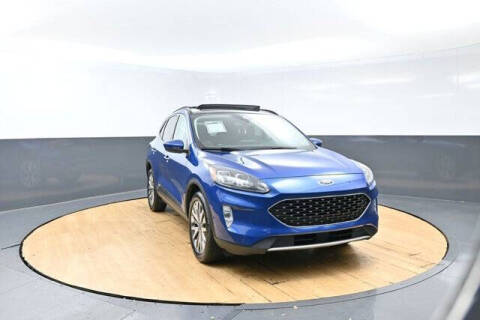 2022 Ford Escape Titanium