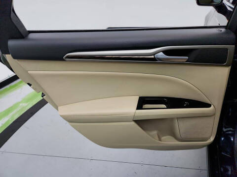 2014 Ford Fusion Energi SE