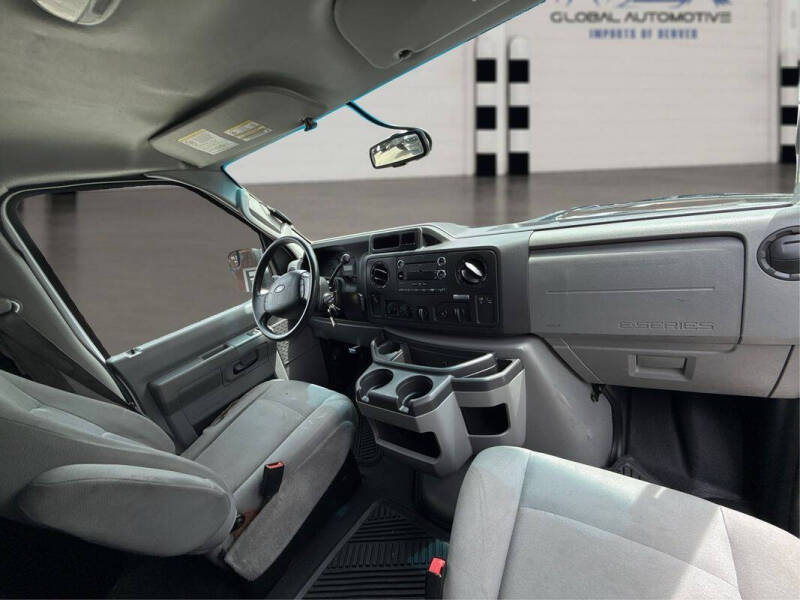 2013 Ford E-Series E-250