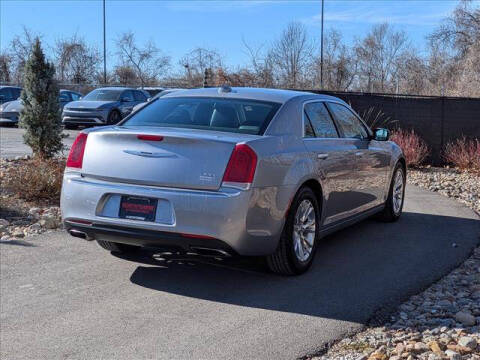 2016 Chrysler 300 C