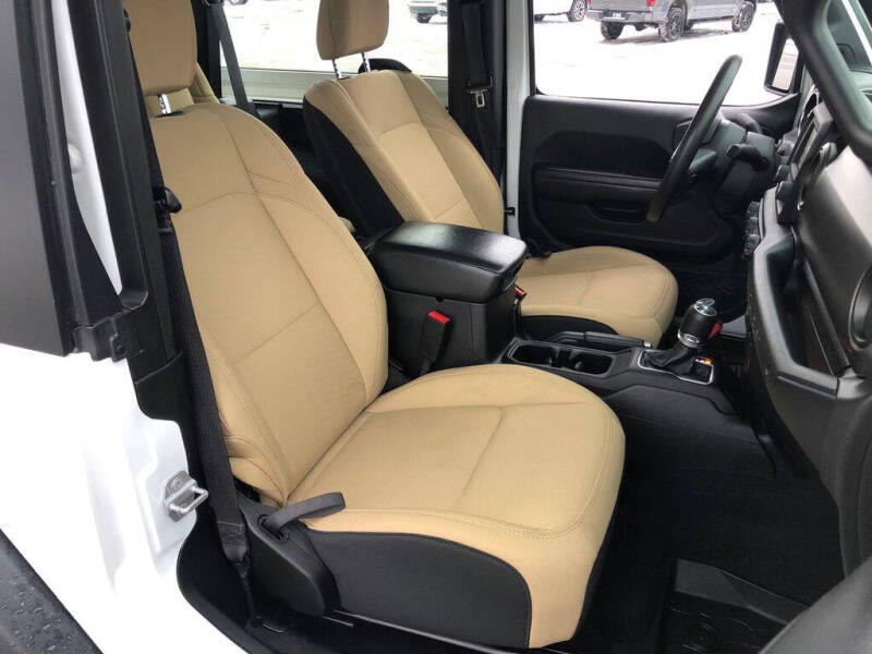 2019 Jeep Wrangler Sport