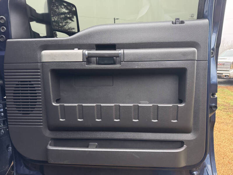 2016 Ford F-350 Super Duty Lariat