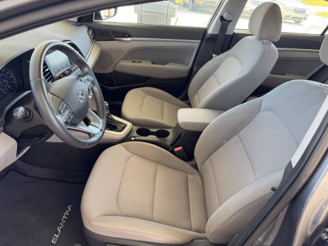 2019 Hyundai Elantra