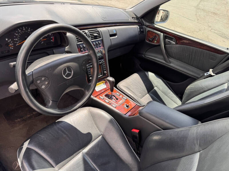 2000 Mercedes-Benz E-Class E 320 4MATIC